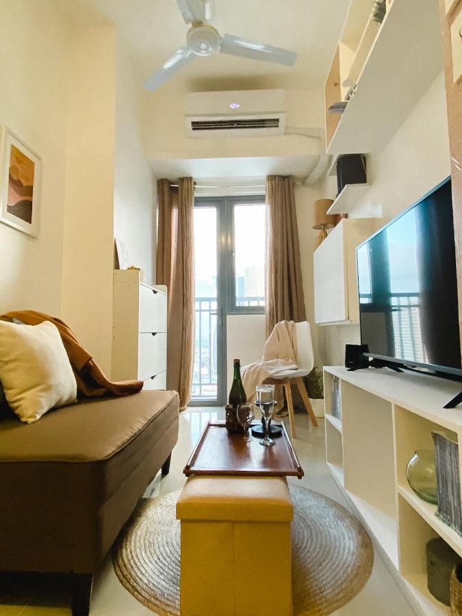 Fame Residences Tower-1 Unit 3207 In Mandaluyong 1 Bedroom W Balcony City View Manila Dış mekan fotoğraf